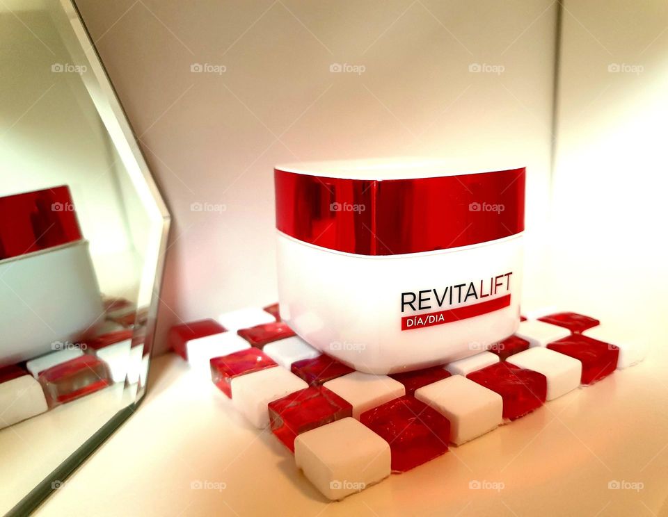 Revitalift- L'oreal- Day Cream -Tagescreme- Face Cream-