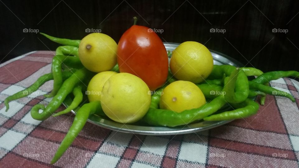 fresh lemon,chilli and tomatoes