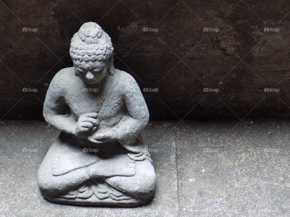 Buddha statue