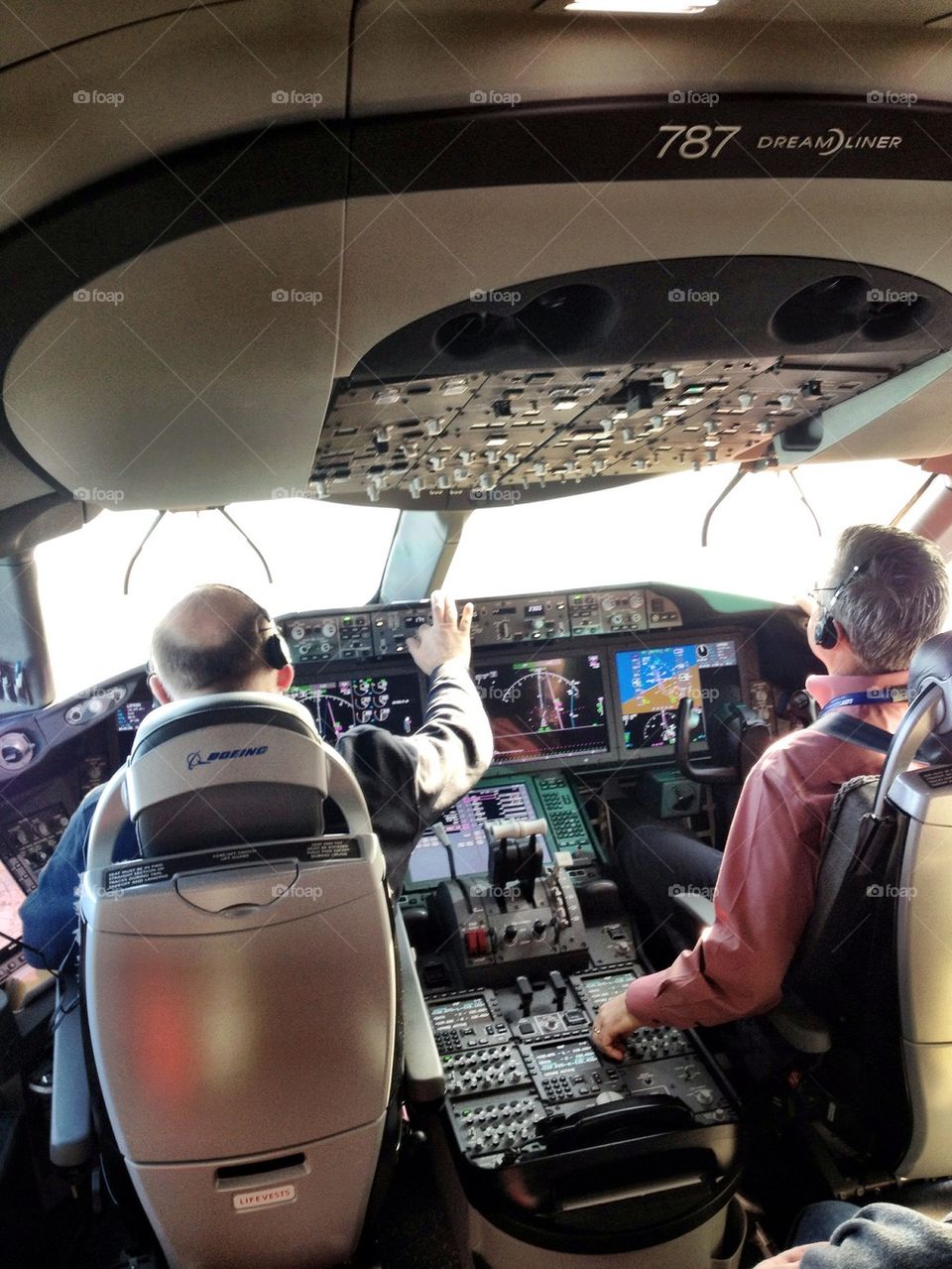 Cockpit 787