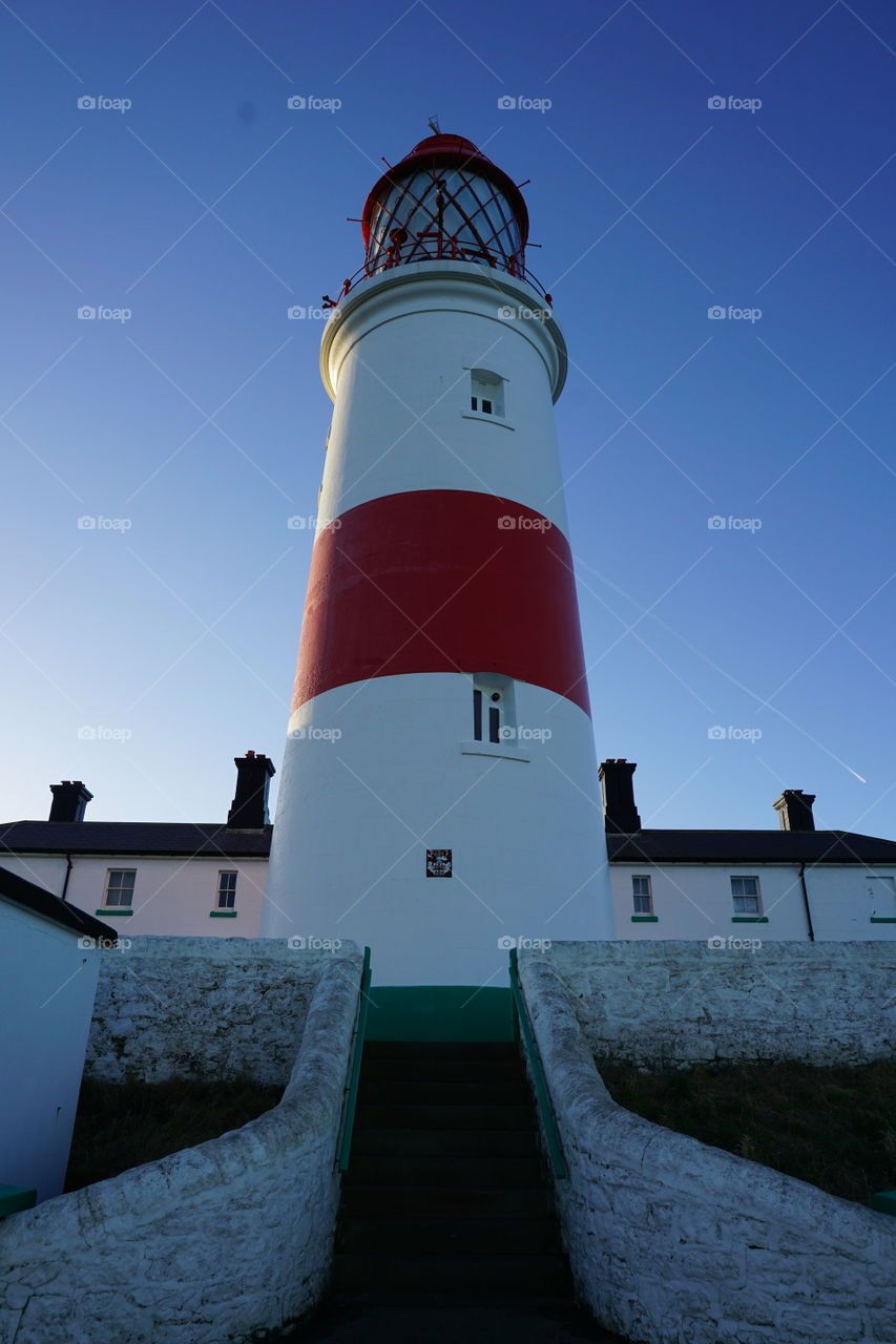 Red Mission ... a touch of red on Souter Lighthouse 