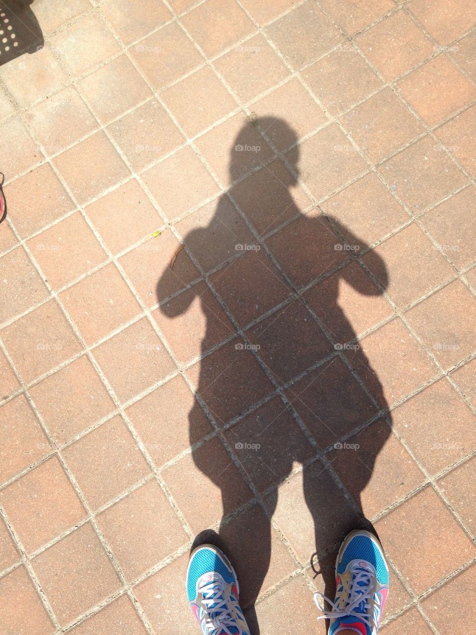 Shadows and shoes 