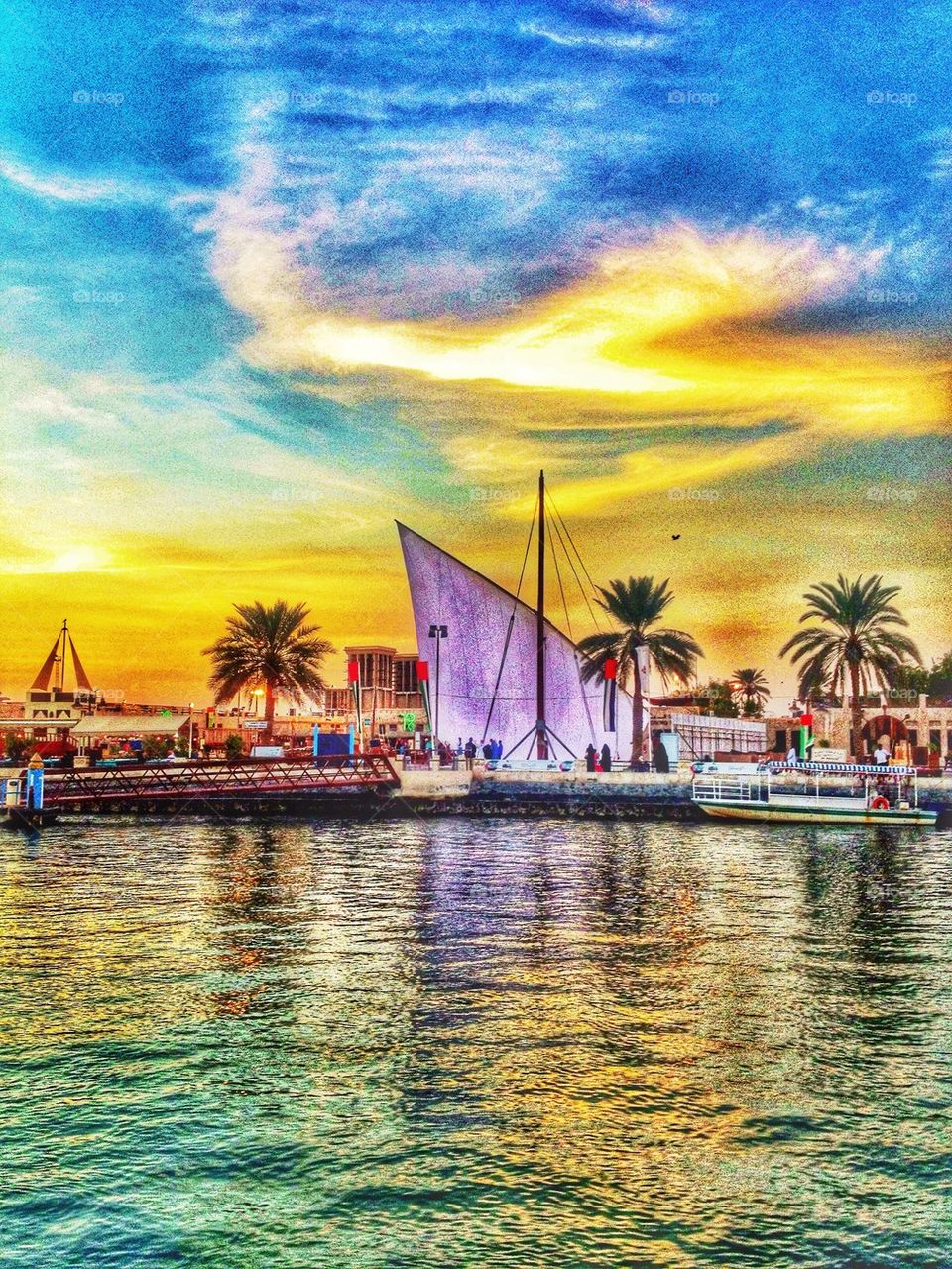 Evening in the Dubai harbour