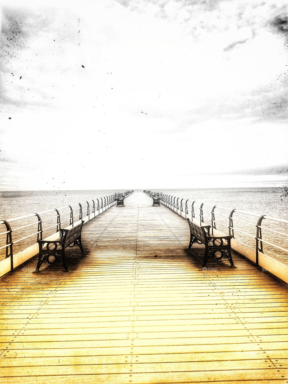 walk along the pier