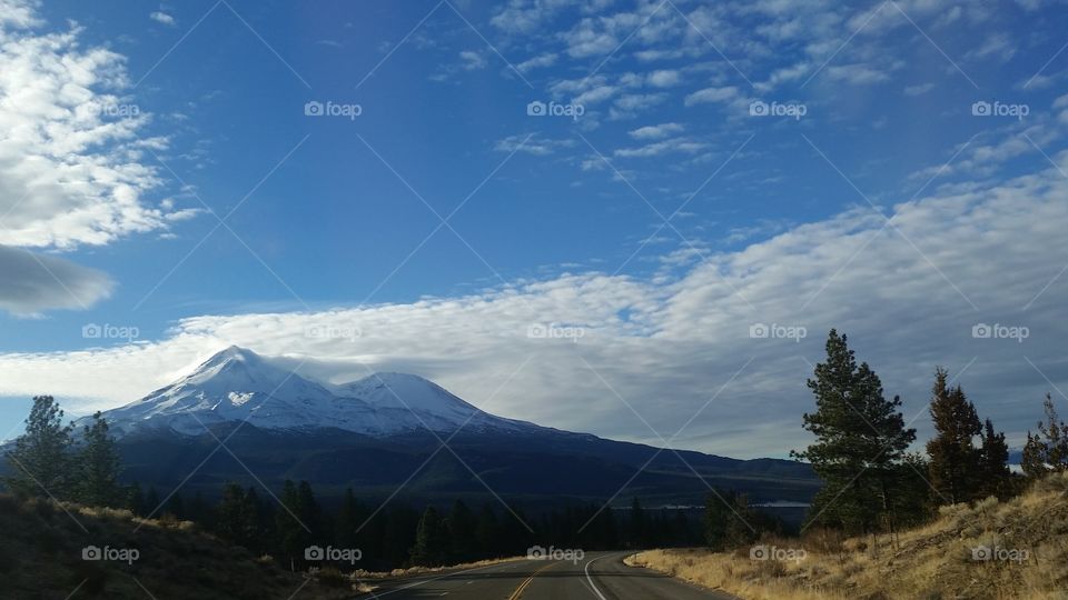 Mount Shasta open roads