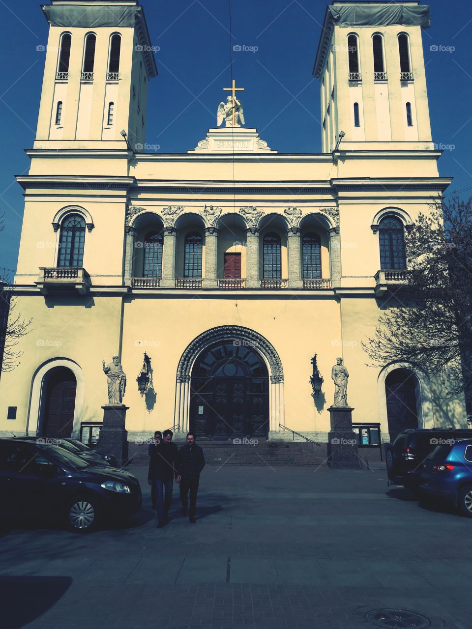 door   day   Architecture   built structure   window   no people   Place of worship   building exterior