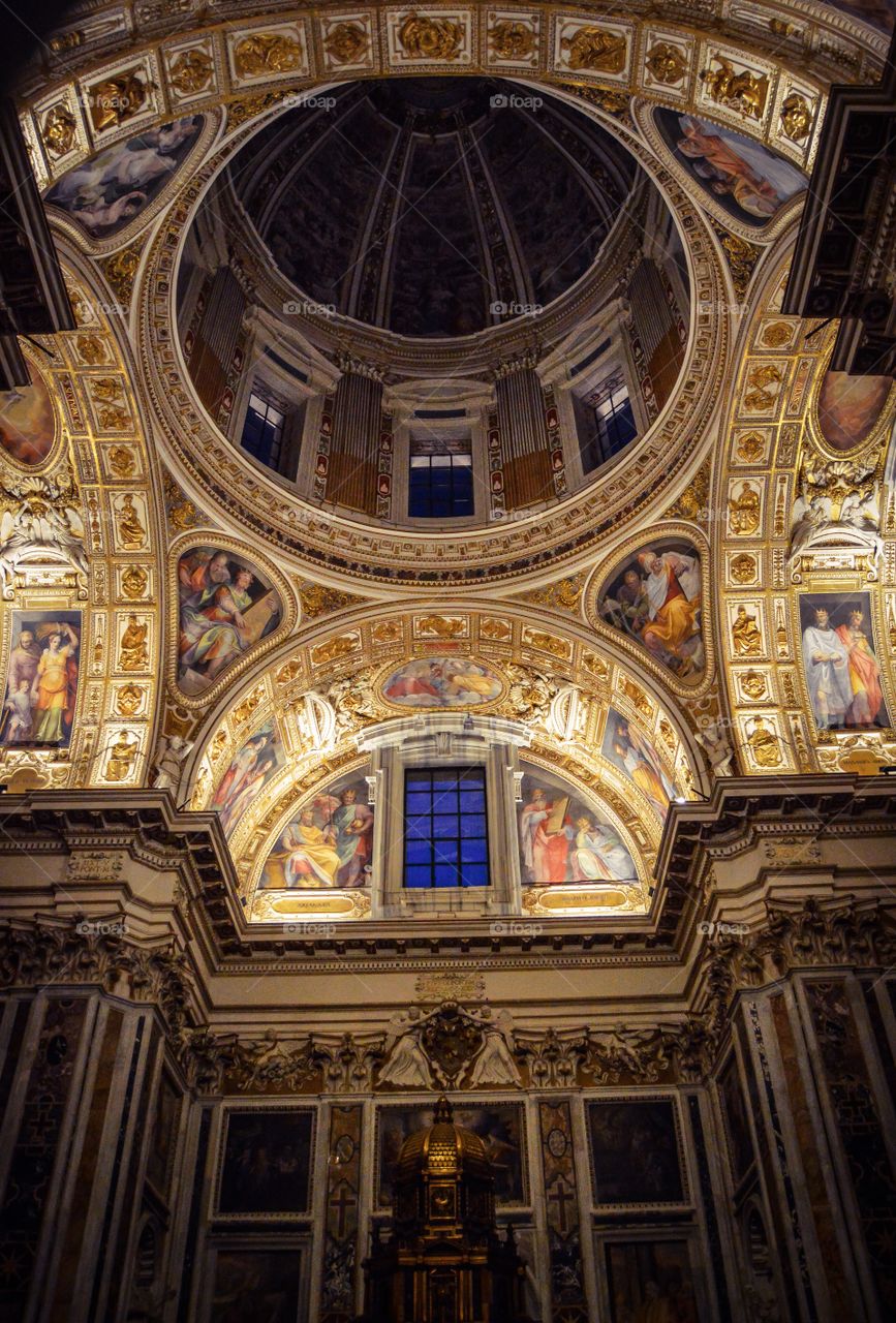 Interior de la Basilica de Santa Maria la Mayor (Roma - Italy)