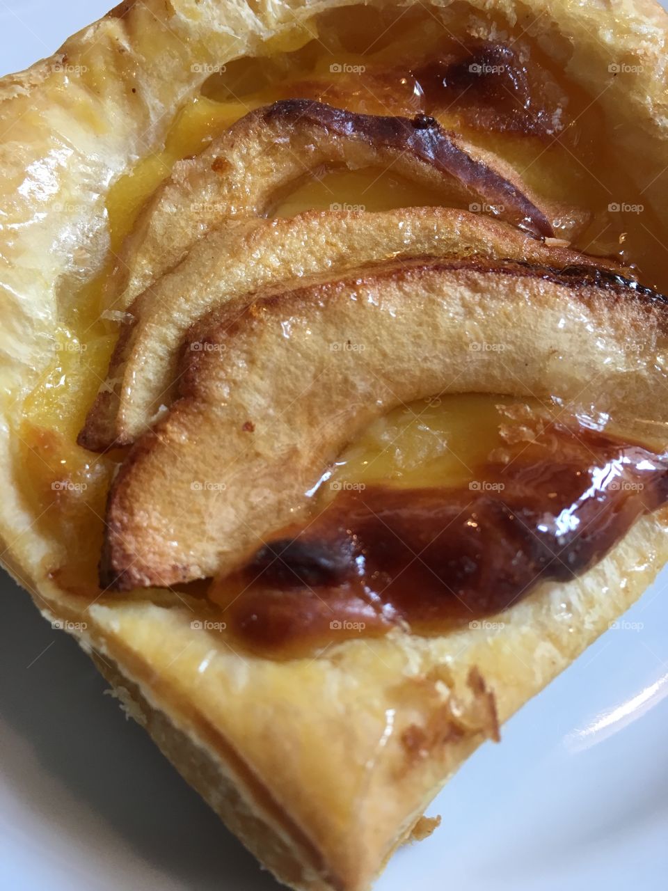 Apple tart closeup 