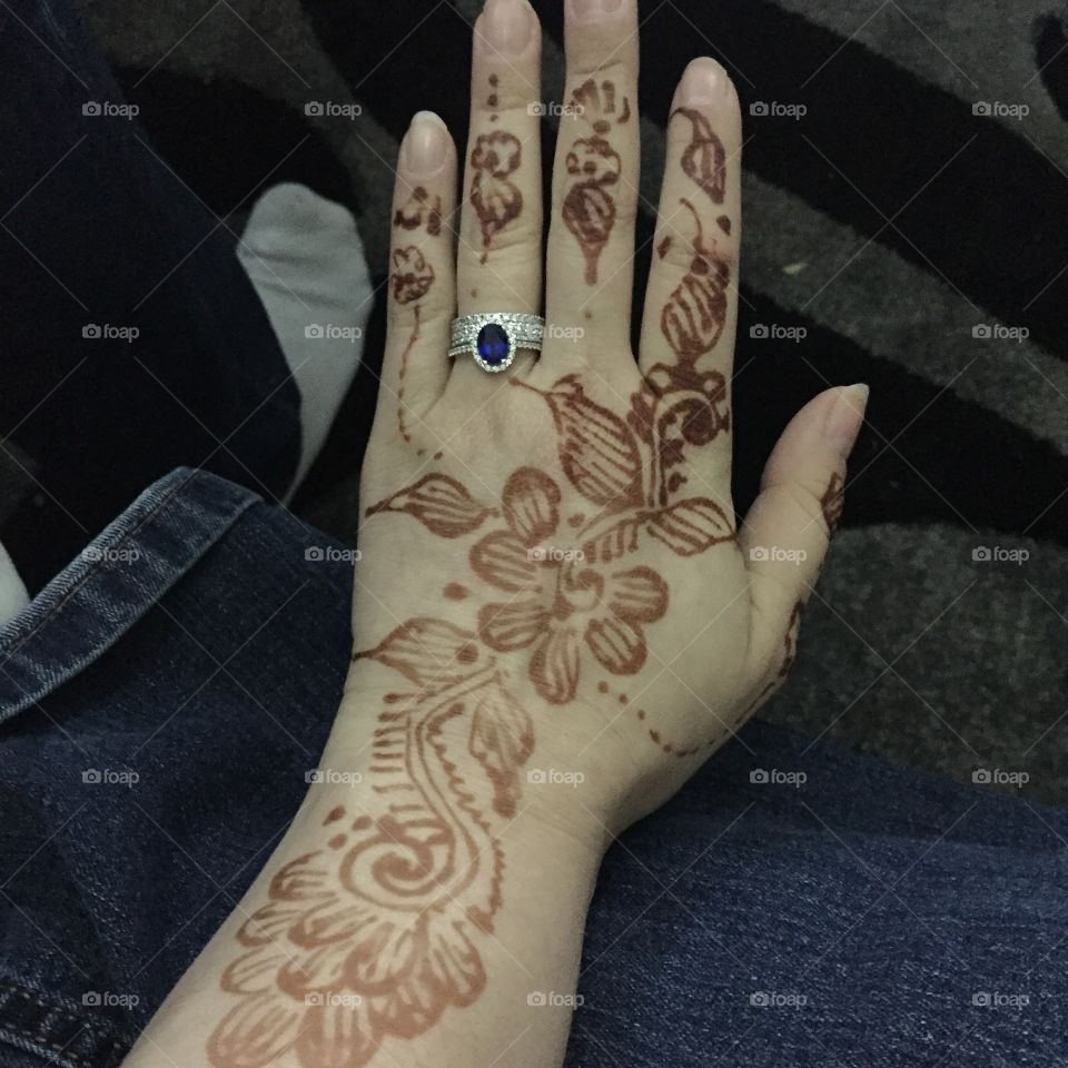 Henna for a Moroccan wedding