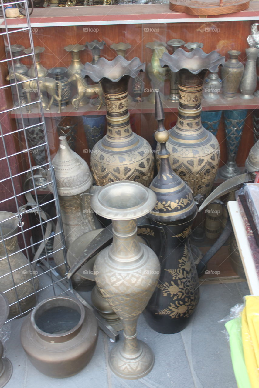 Dusty vases
