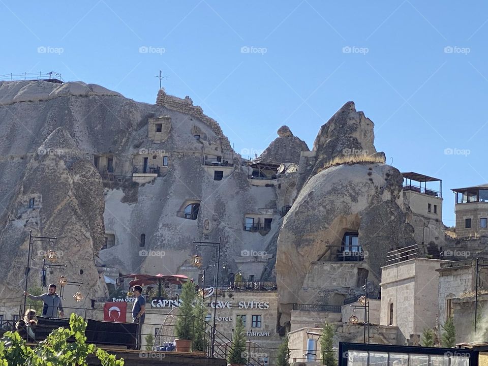 During sightseeing activities; you can visit nice cafes. 