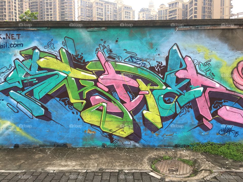 Graffiti Street Art - Shenzhen China