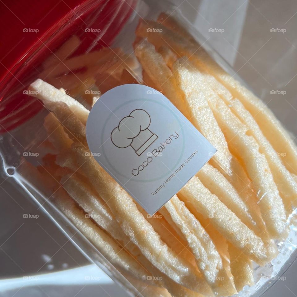 Homemade shrimp crackers for foodie 