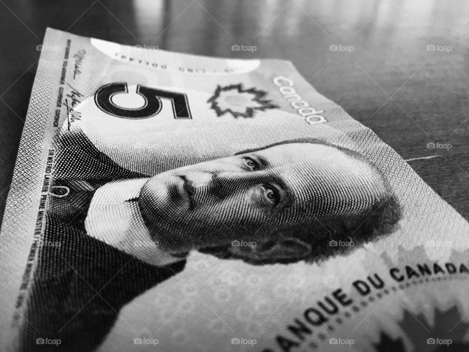 Canadian money 