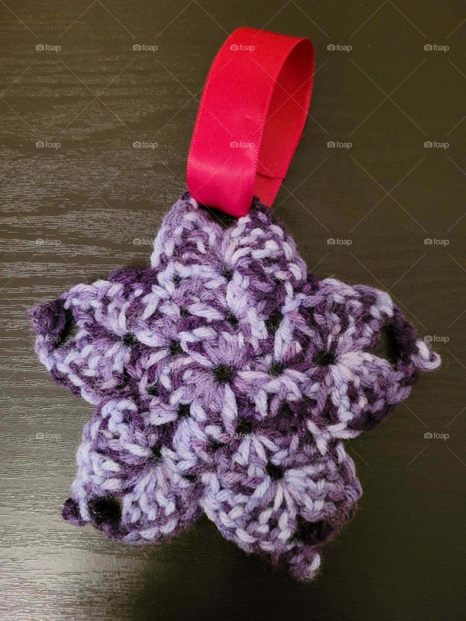 purple star decoration