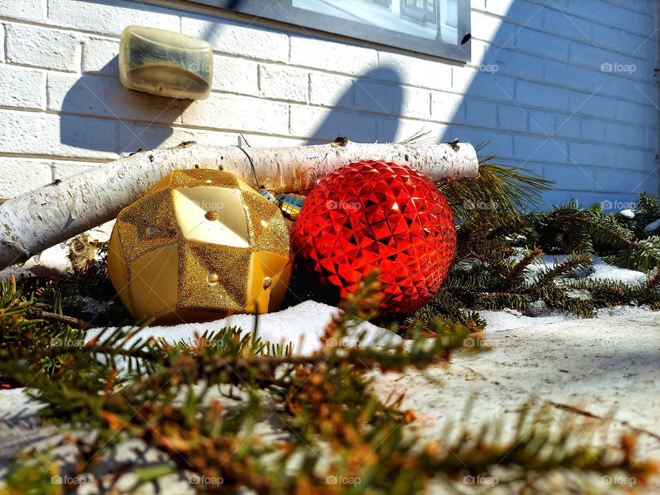 Outdoor Ornaments 