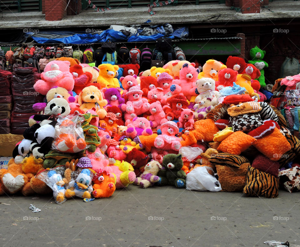 Teddy bears in the market