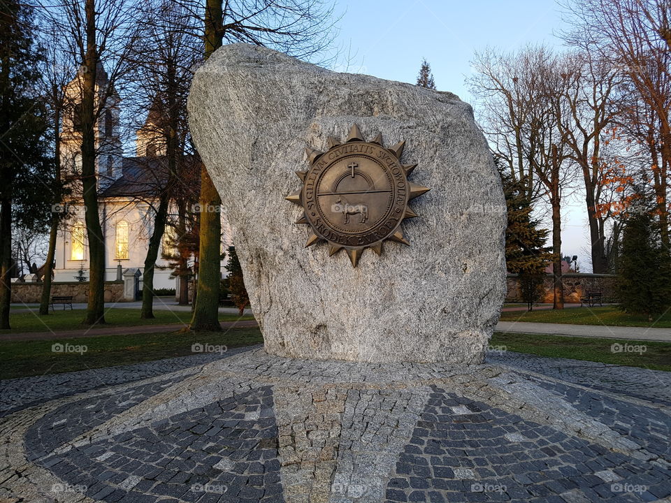 Middle on Europa. In Suchowola. The first official declaration of the Centre of Europe was made in 1775 by the Polish royal astronomer and cartographer Szymon Antoni Sobiekrajewsk who calculated it to be in the town of Suchowola near Białystok.