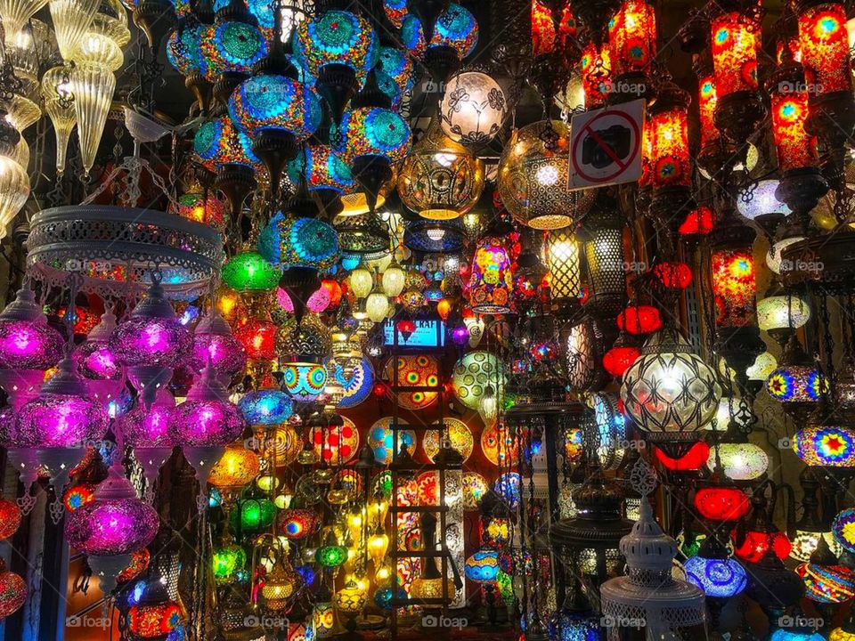 light from many lamps