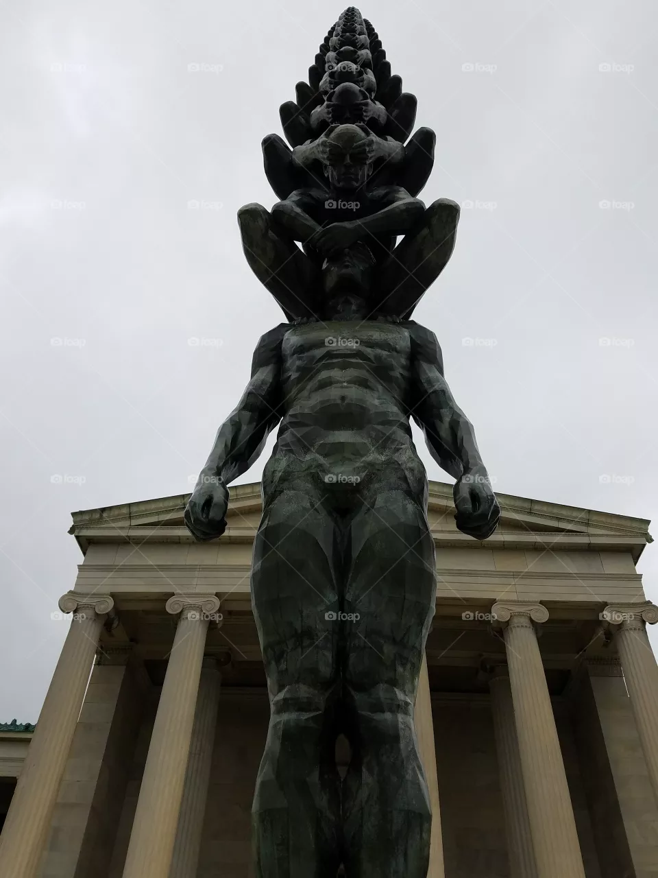 Statue