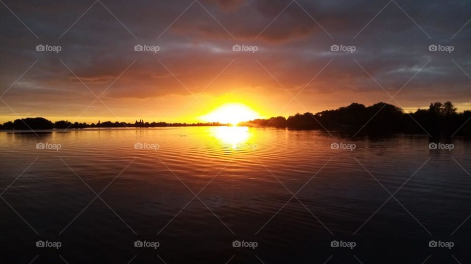 Magical wake up at the boat