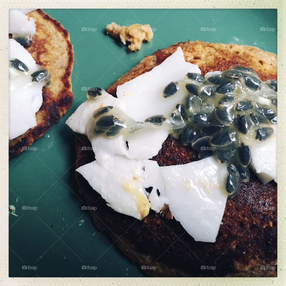 Zucchini pancakes with coconut meat and passion fruit- mmm! 