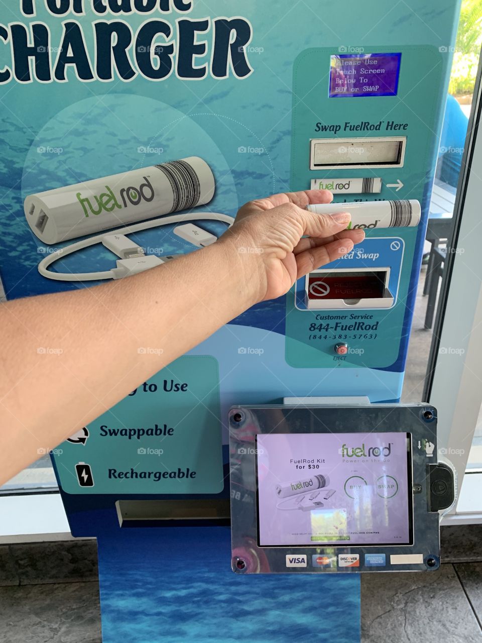 From business to beaches or entertainment.  Florida host over 26 million visitors a year.  Fuel rod chargers are a must for our guest.  After purchase there is unlimited usb charging. Exchange your rod at the airport, convention center, or themeparks