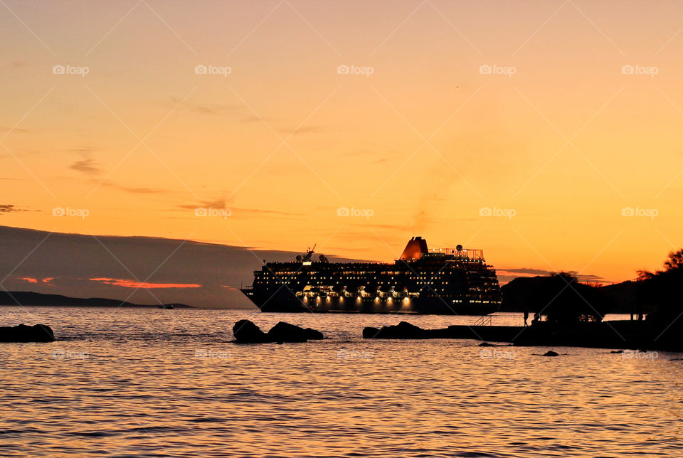 Silhouette of a cruiser