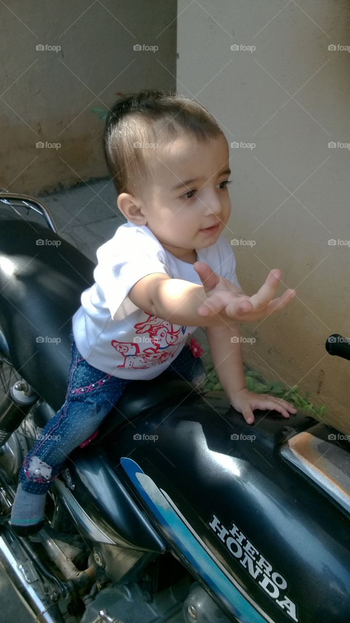 cute baby on a bike cuty cuty