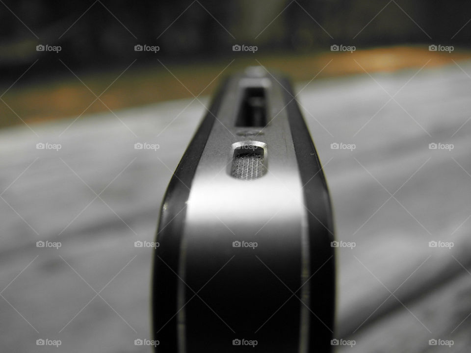 macro black apple iphone by annas46