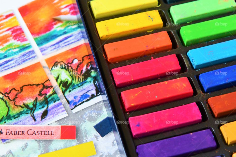 Faber Castel colroful pastels