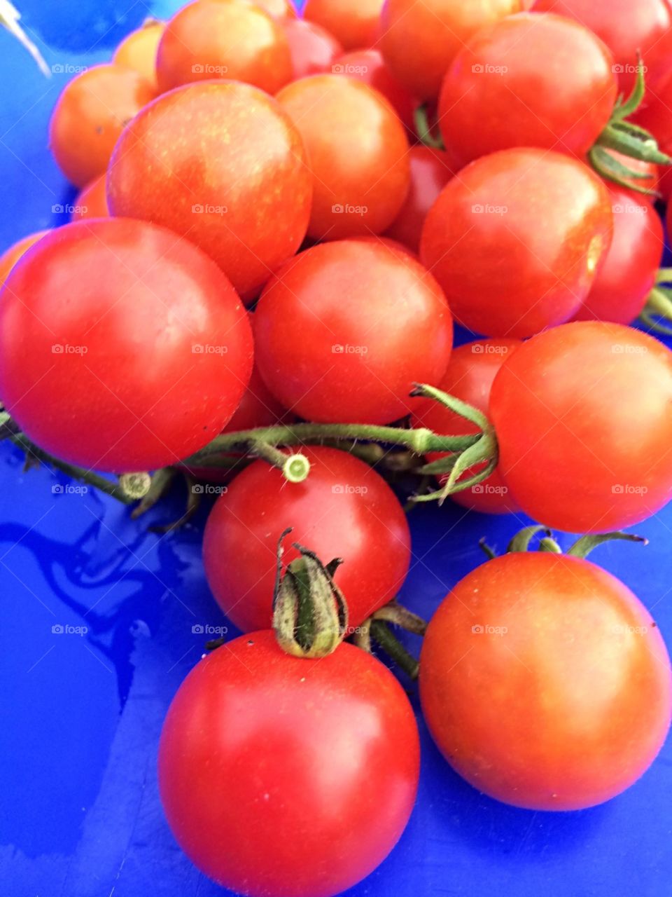 Cherry tomatoes 