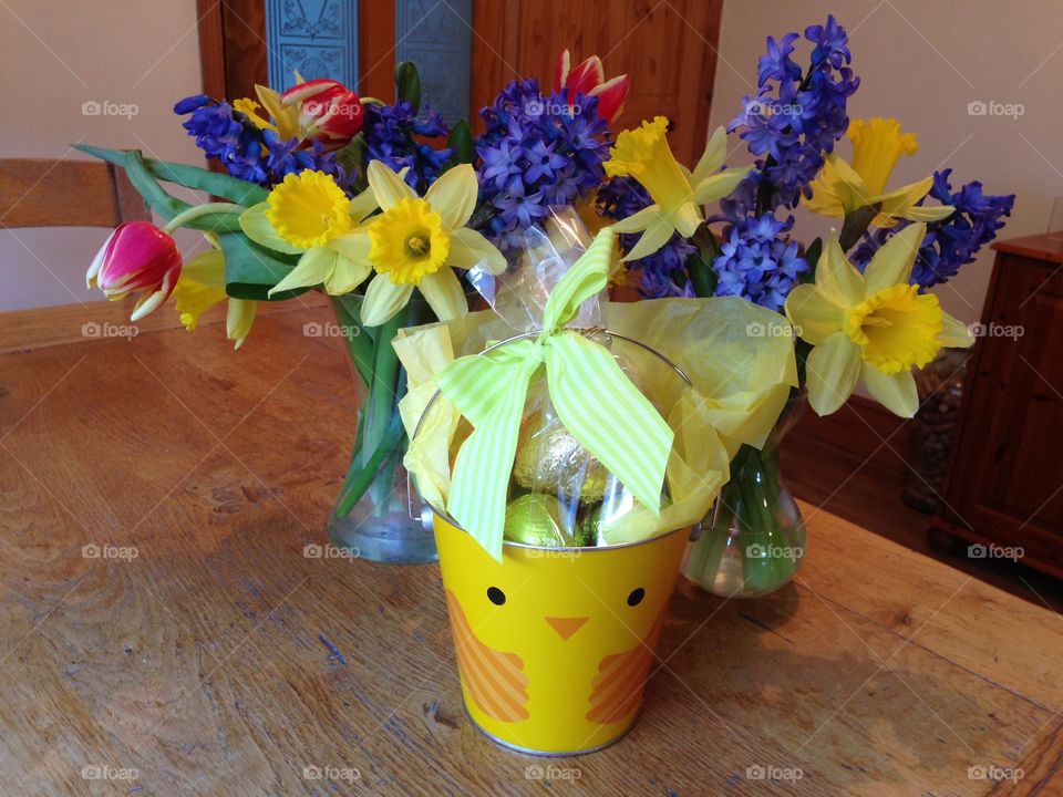 Easter flowers and eggs