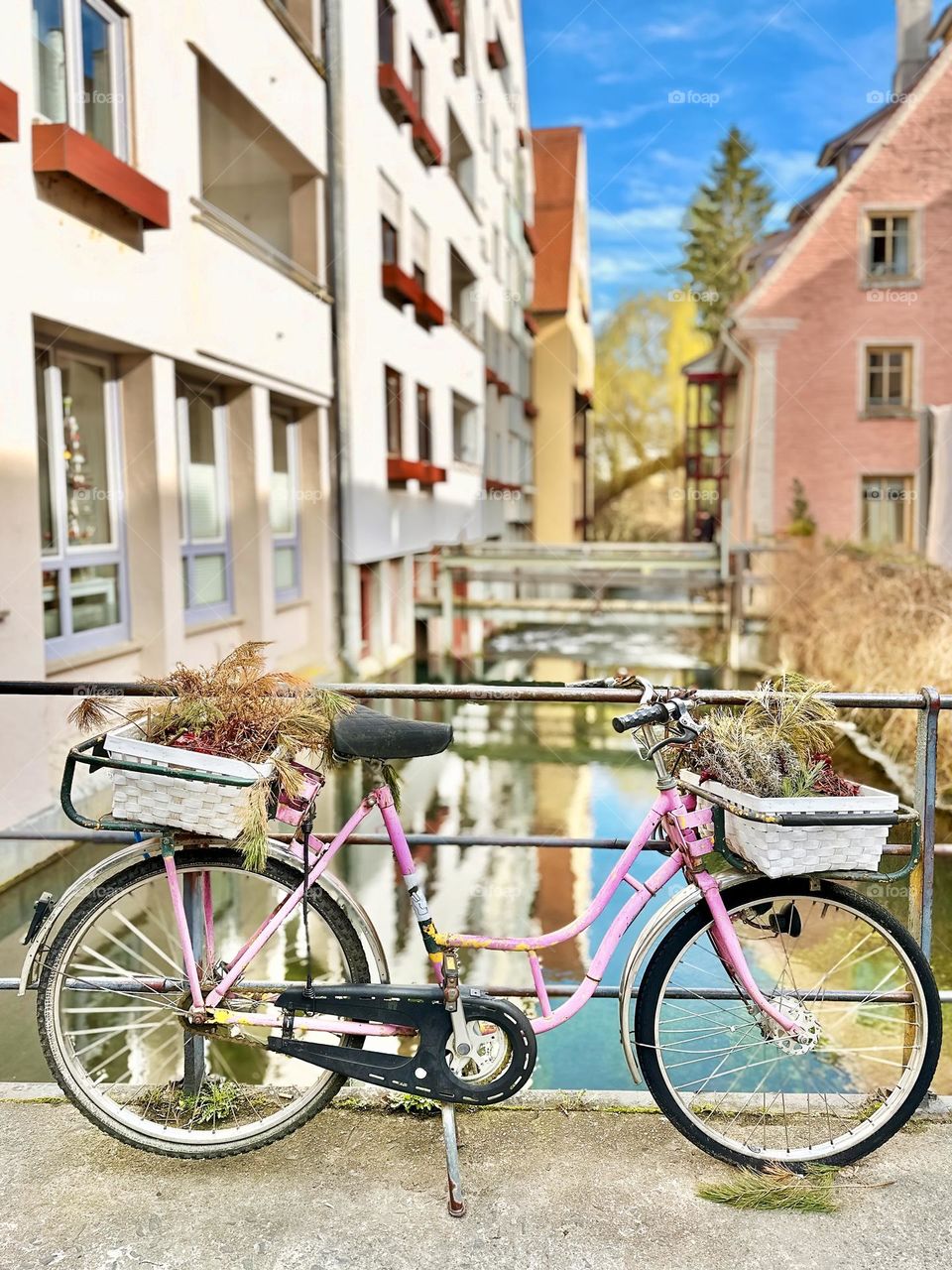 Bright and colorful boost travel 