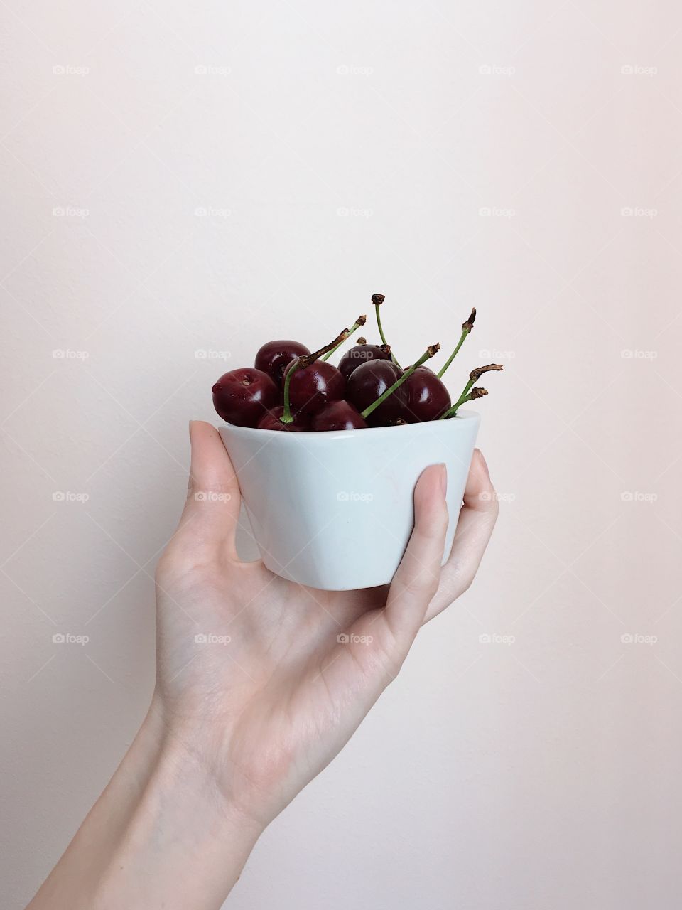 Cherries in a bowl 