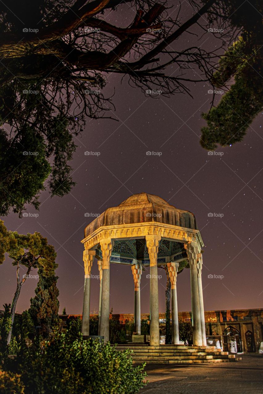 Hafez tomb