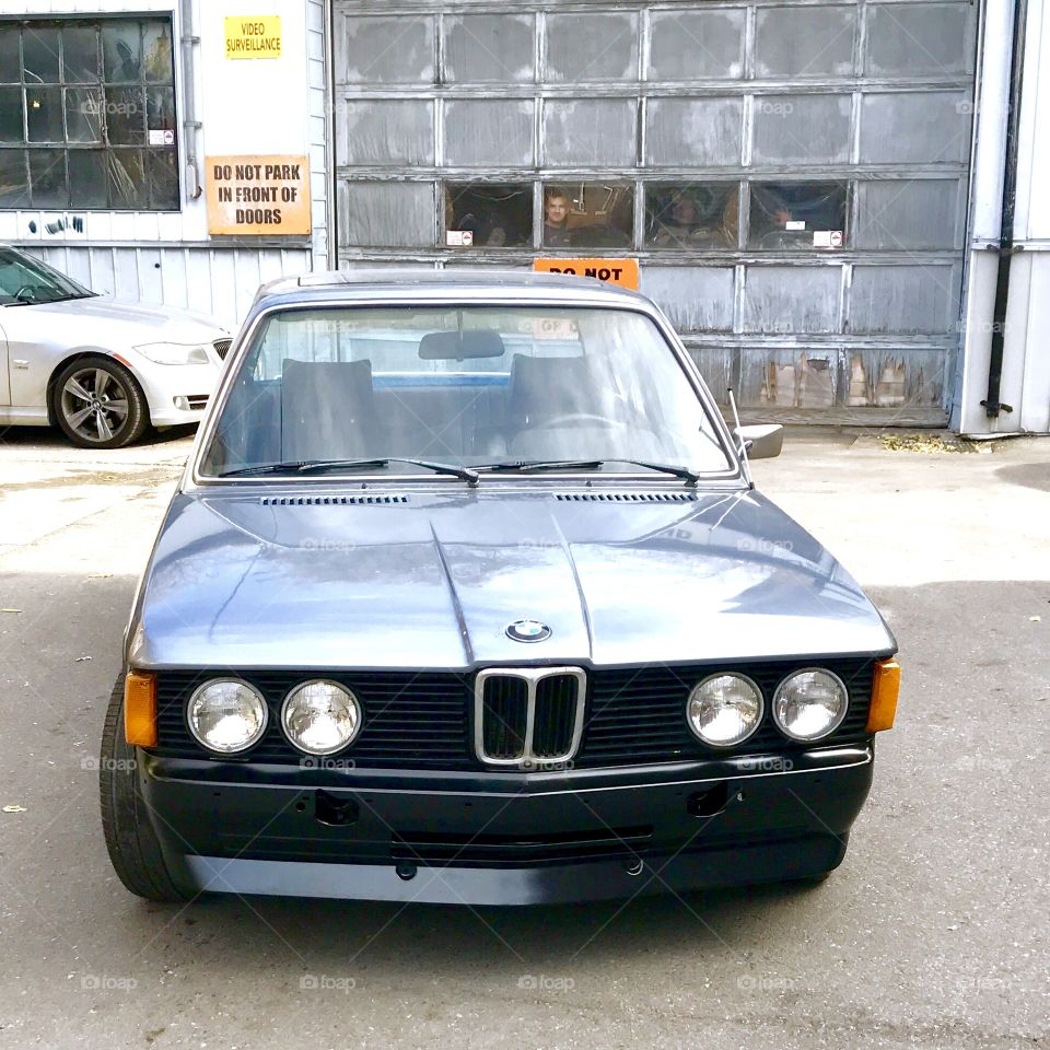 BMW 320i E21