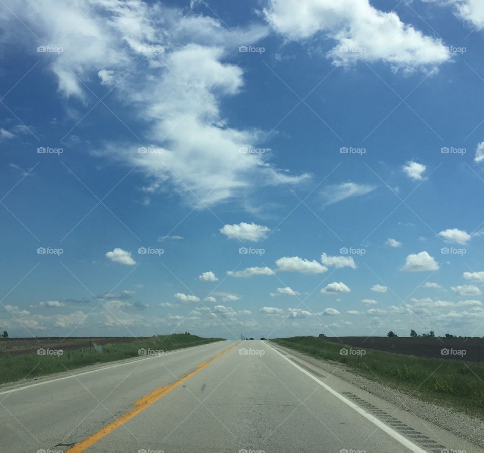 Vanishing point country highway 