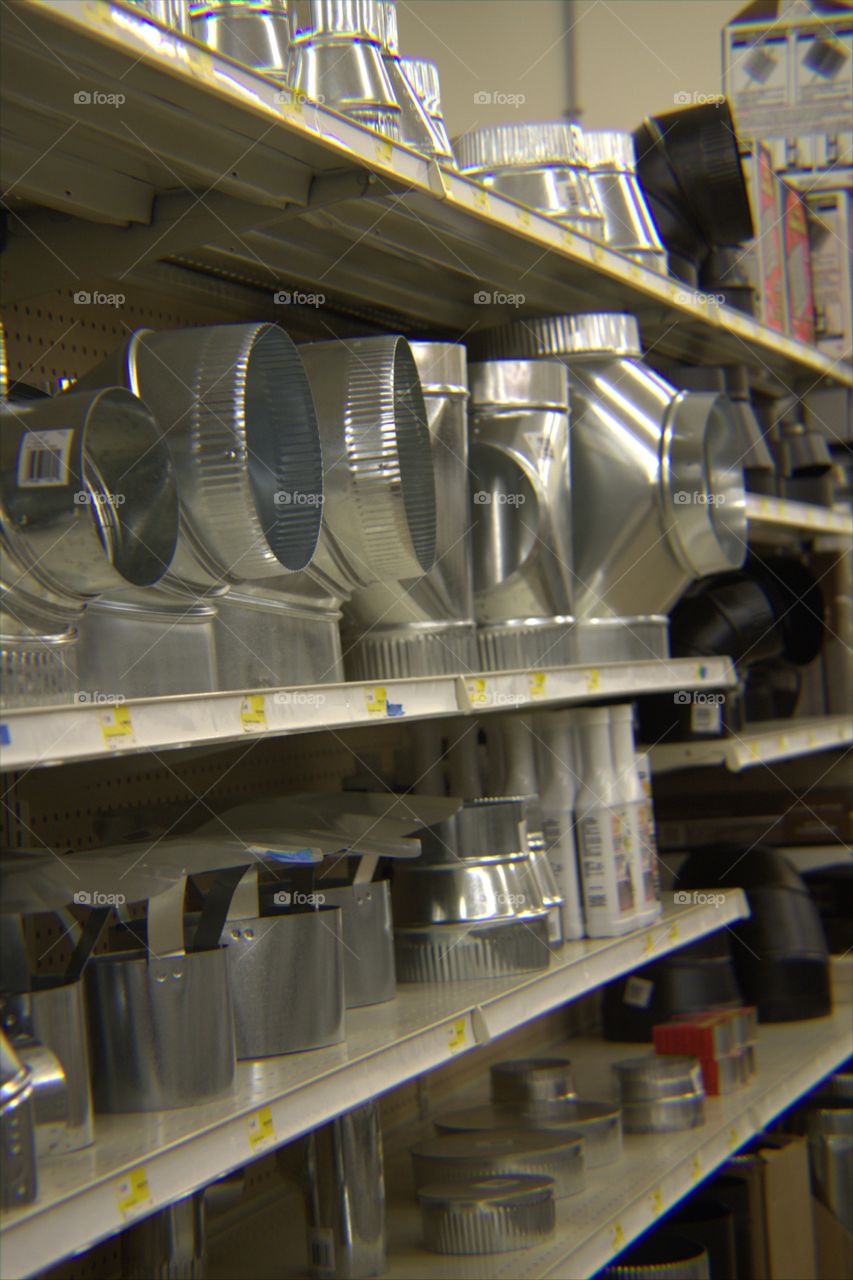 Hardware Sore Shelves With Vent Pipes