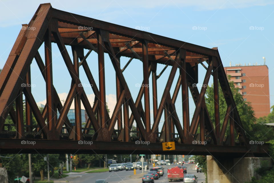 Metal bridge