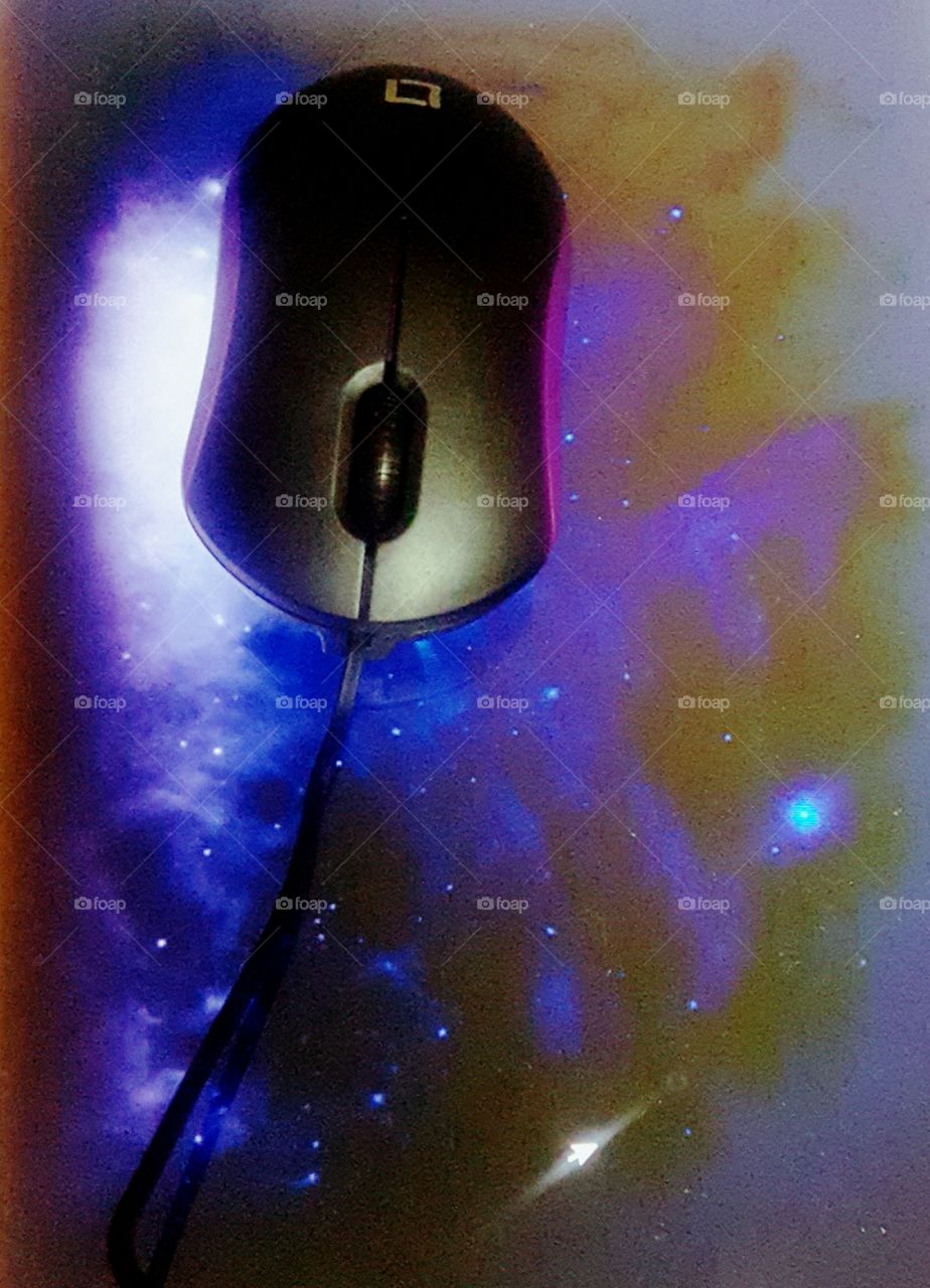 computer mouse on space 😍