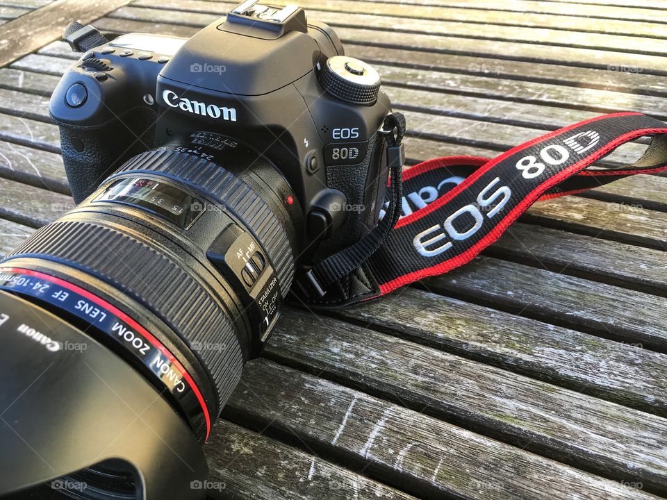 Dslr canon 80d camera