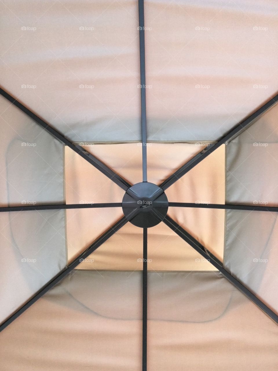 Tent ceiling 