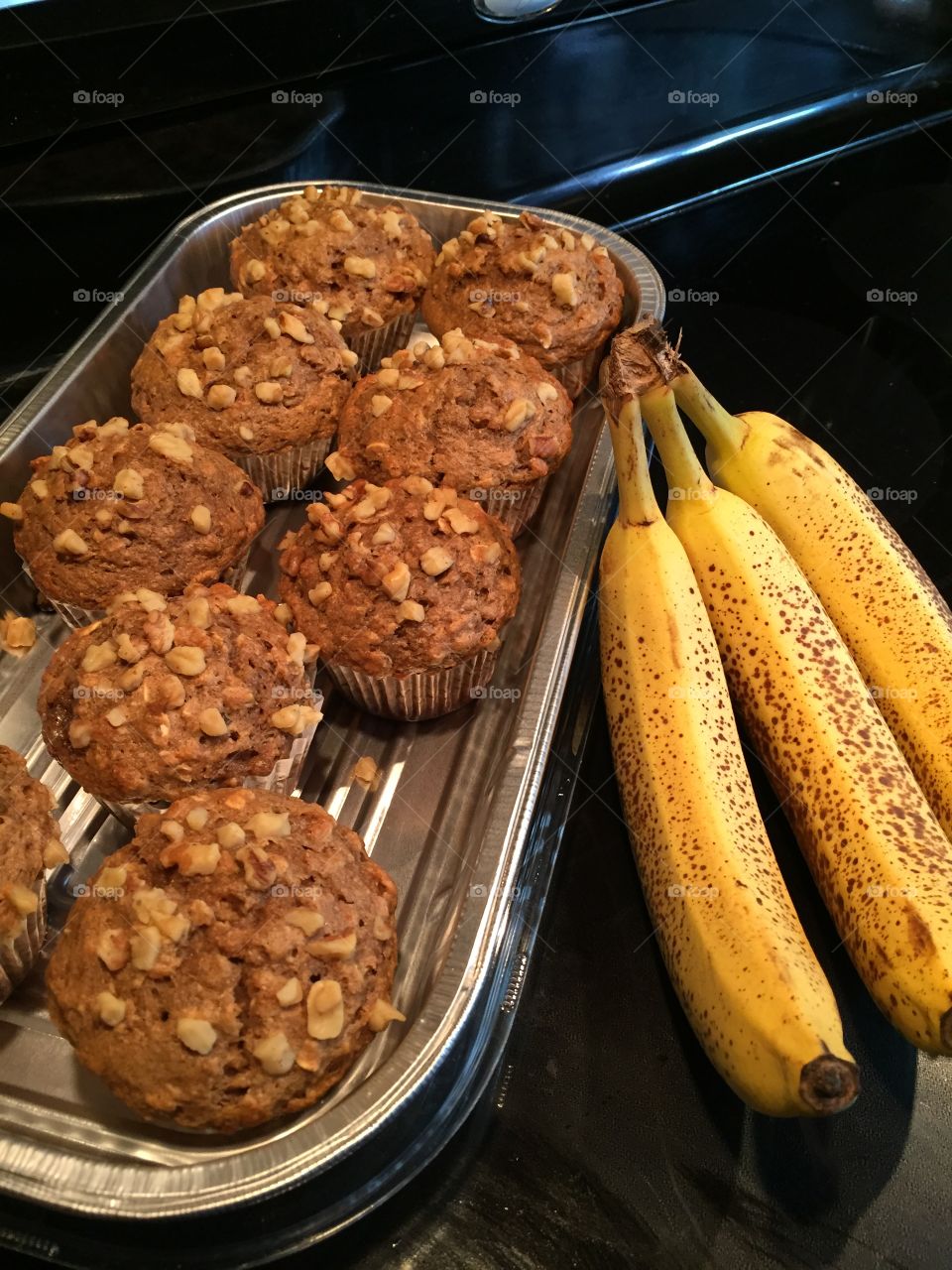 Whole Wheat Banana Oat Muffins with Walnuts 