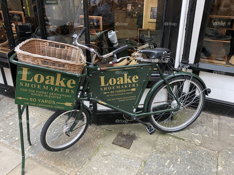 A lovely olde style traditional bicycle on display in central Exeter, it would have been considered posh for the olden days.