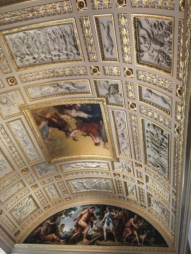 Louvre Muséum 
