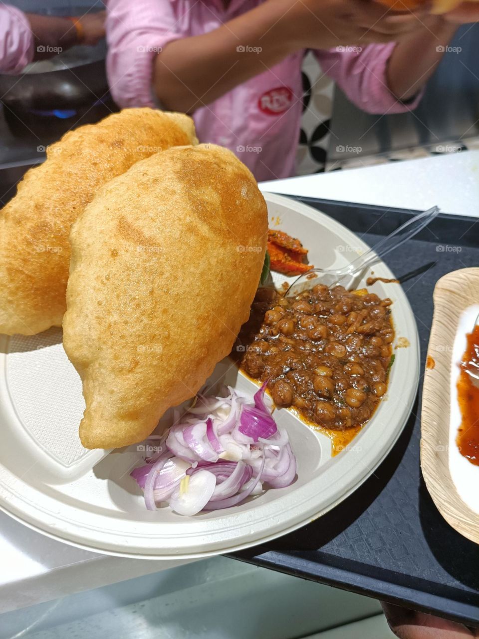 Roshan di Kulfi ke Special Chole bhature in delhi