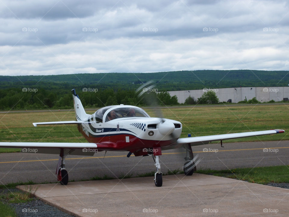 motion wing flying plane by swatchtime