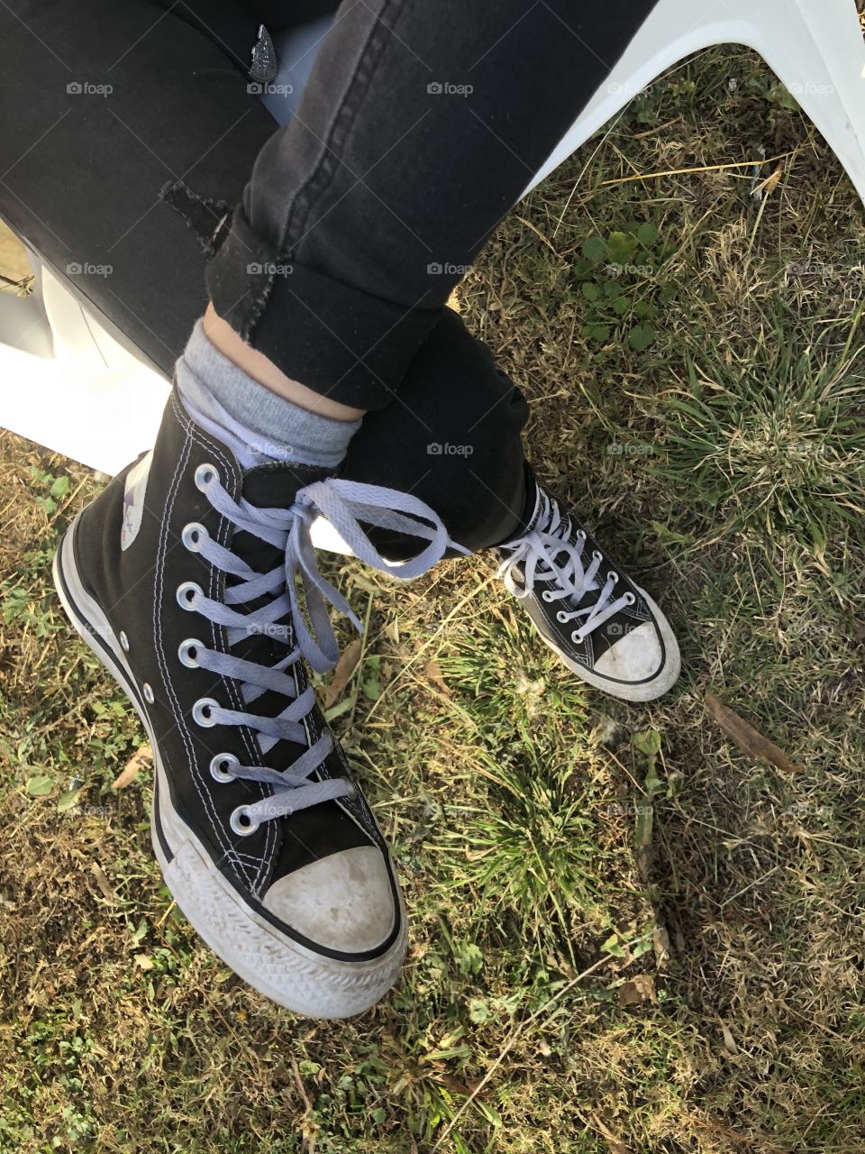 Shoes feet Converse