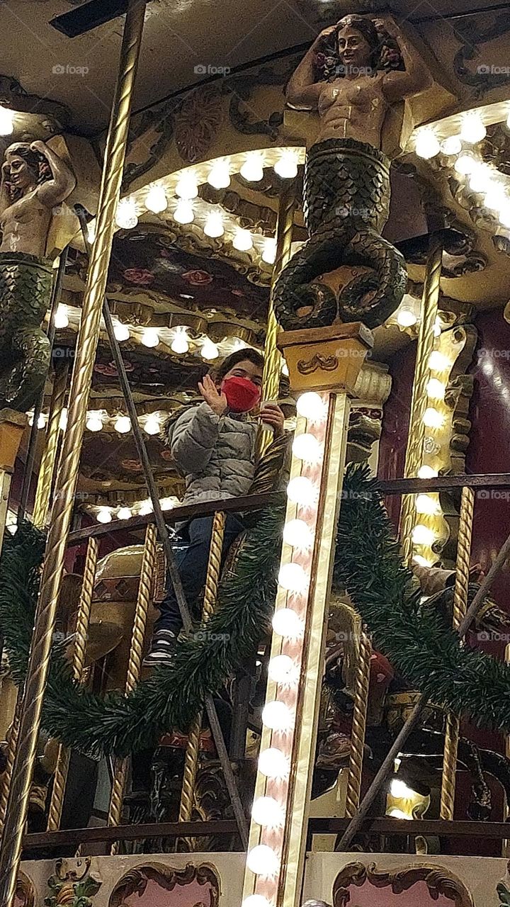 viajando con el tiovivo